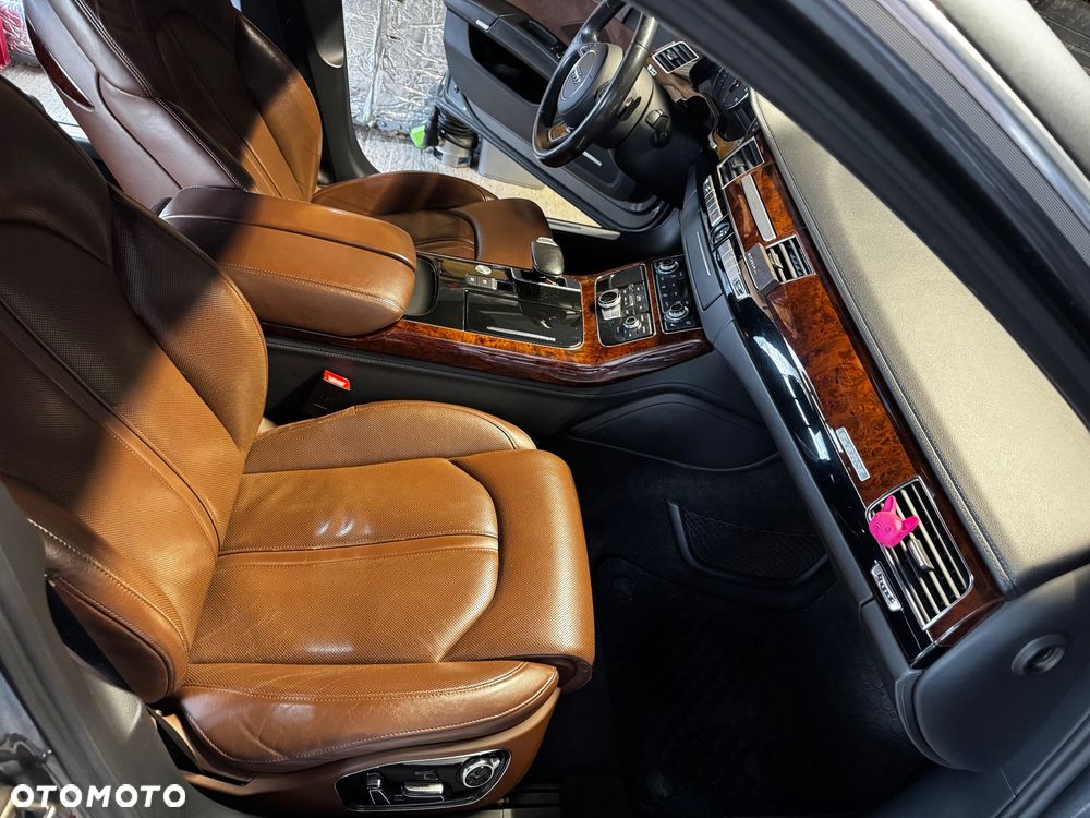 Audi A8 4.2 TDI L Quattro - 12