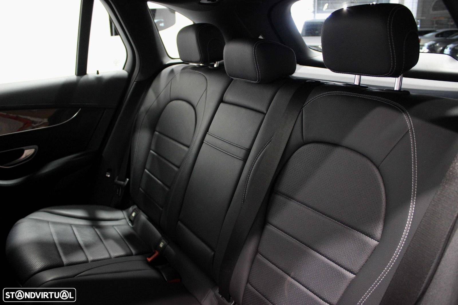 Mercedes-Benz GLC 350 e 4-Matic - 42