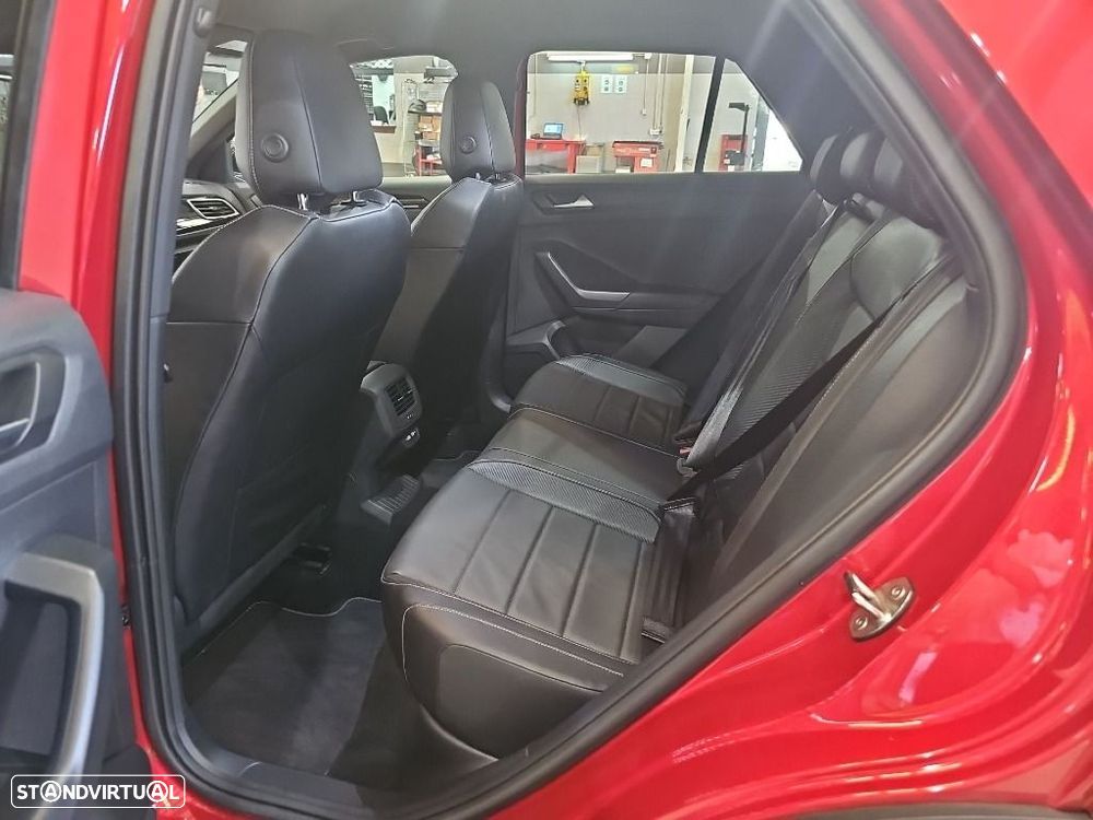Volkswagen T-Roc 1.5 TSI R-Line DSG — fotografia 20