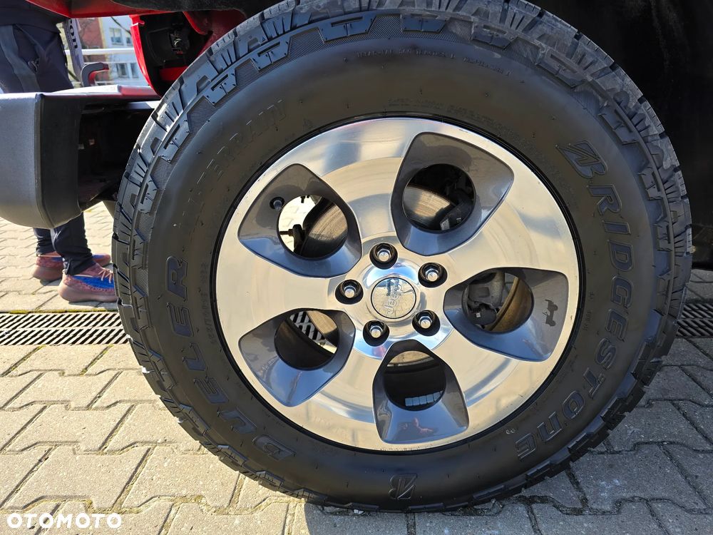 Jeep Wrangler Unlimited 3.6 Automatik Sahara - 28