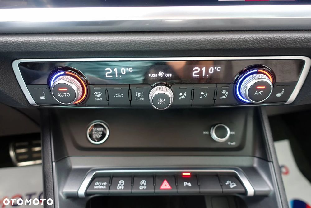 Audi Q3 45 TFSI Quattro S tronic S line - 28