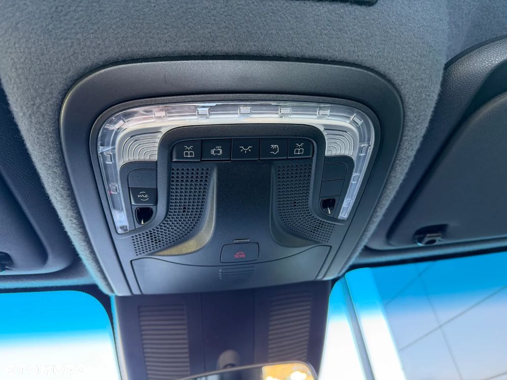 Mercedes-Benz Sprinter - 21