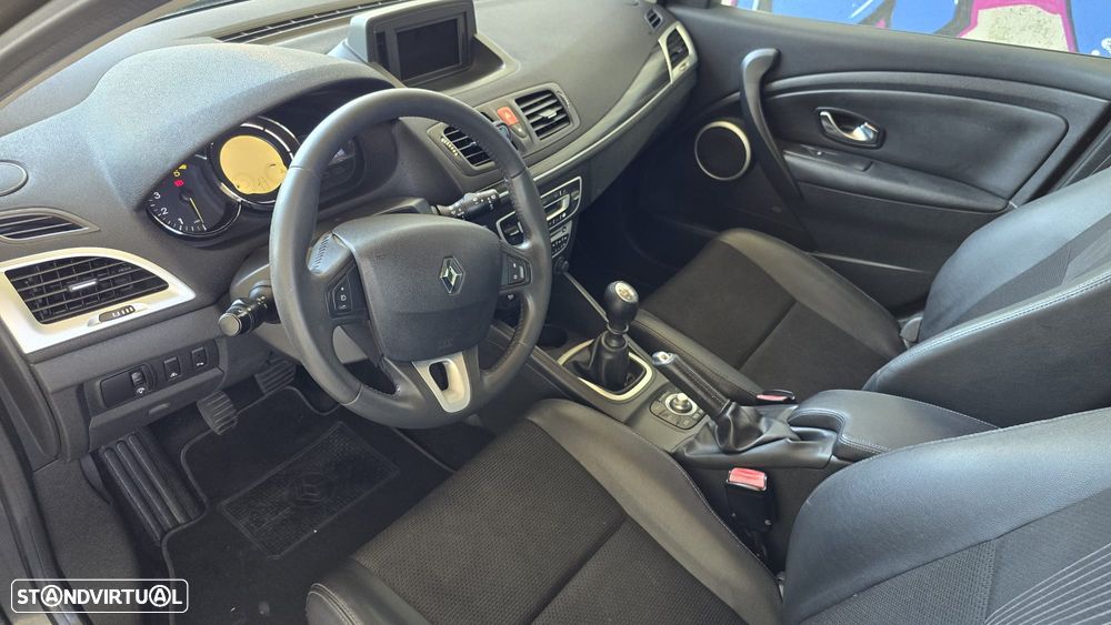 Renault Mégane Sport Tourer 1.5 dCi Dynamique - 1