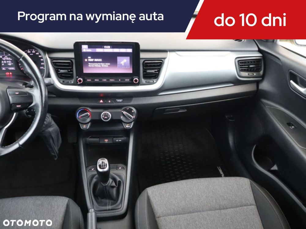 Kia Stonic - 10
