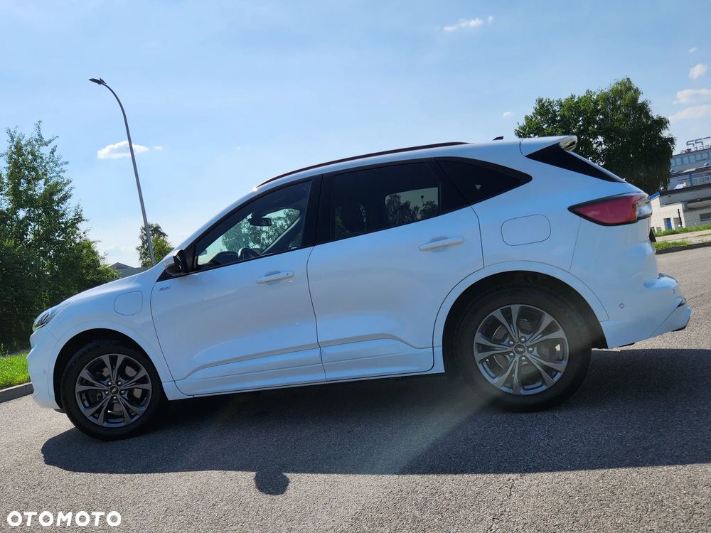 Ford Kuga 2.5P PHEV FWD ST-Line X - 26