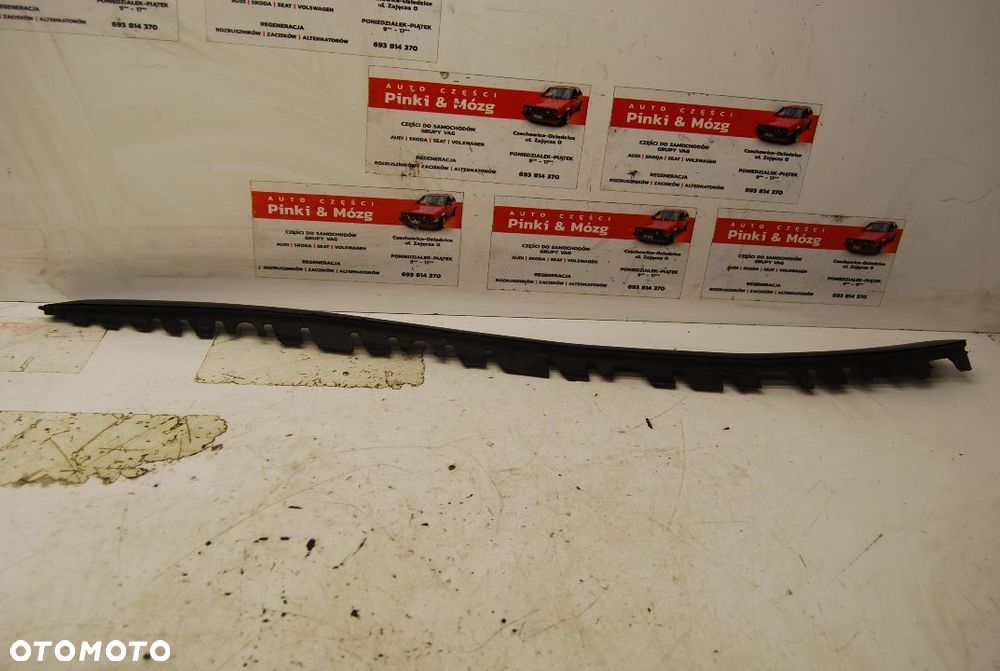 LISTWA CZOŁOWA SZYBY PRAWA SEAT ALTEA TOLEDO III 5P0854320C - 2