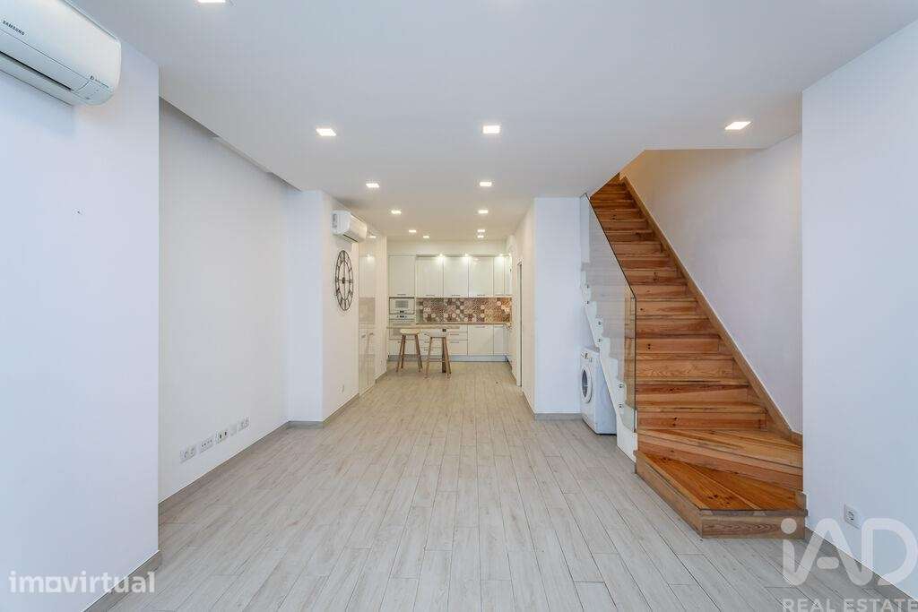 Apartamento T3 em Santa Maria Maior - Grande imagem: 5/26
