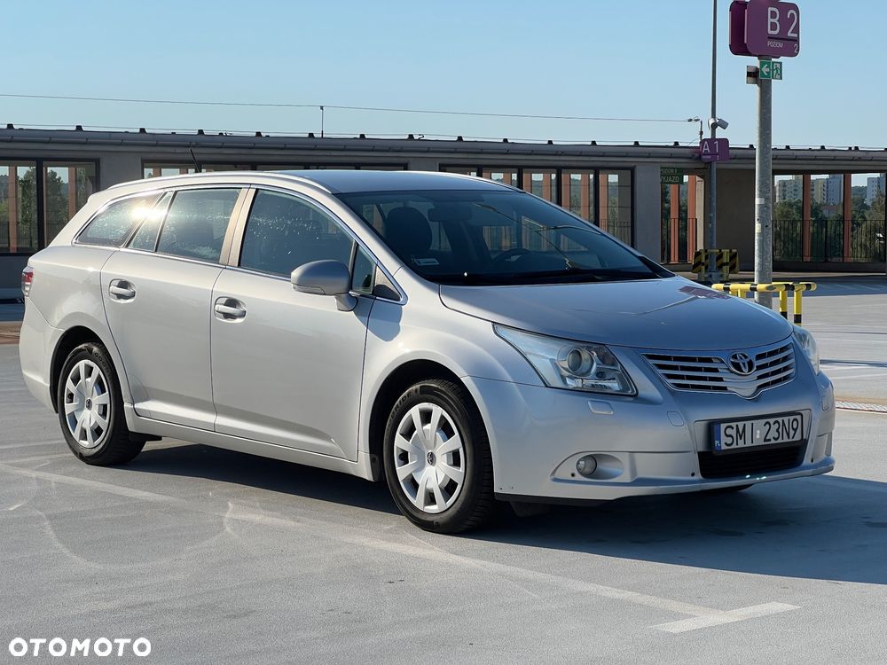 Toyota Avensis - 3