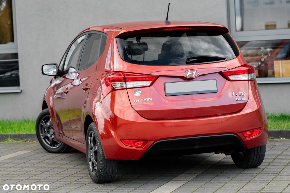 Hyundai ix20 1.6 blue Comfort - 11