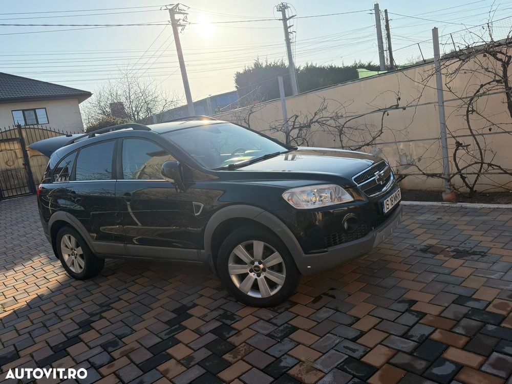 Chevrolet Captiva 2.0 High G9 AWD LT - 14