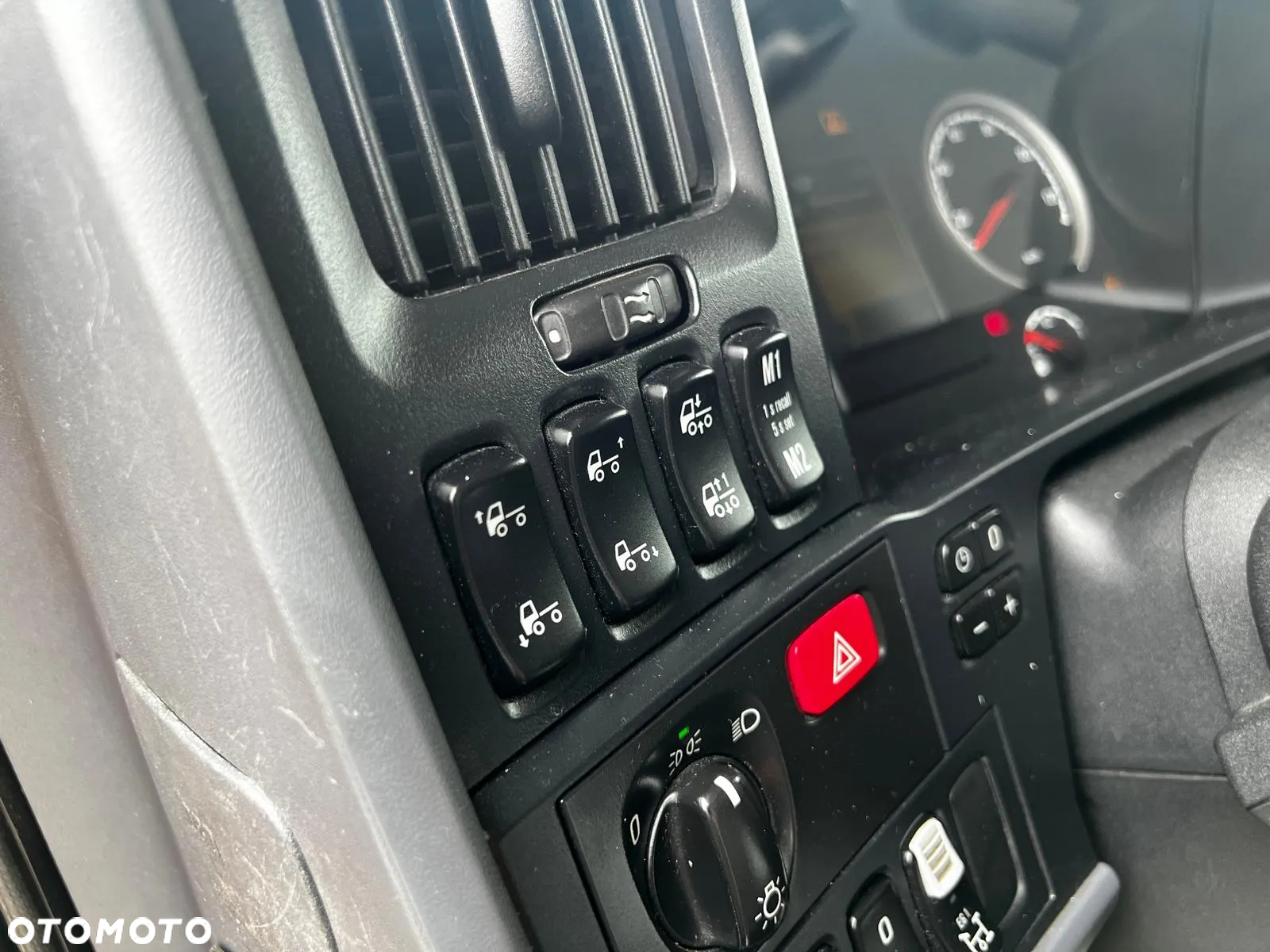 Scania - 17