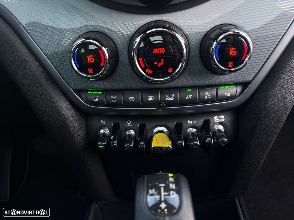 MINI Countryman Cooper SE Premium Untamed Edition Auto - 33