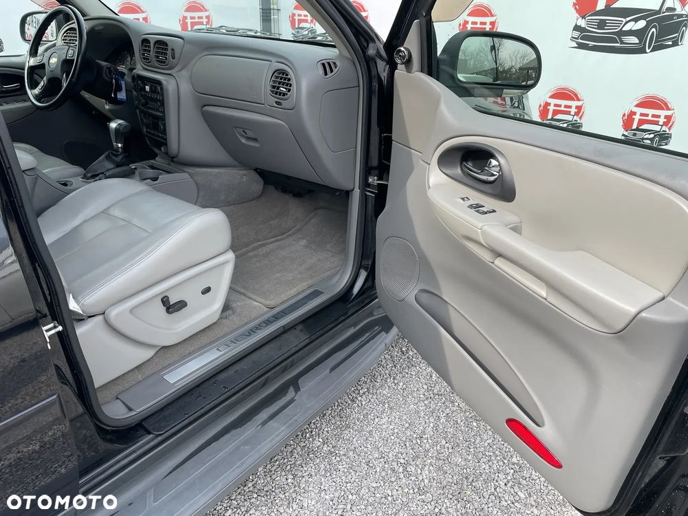 Chevrolet Trailblazer 4.2 LS - 15