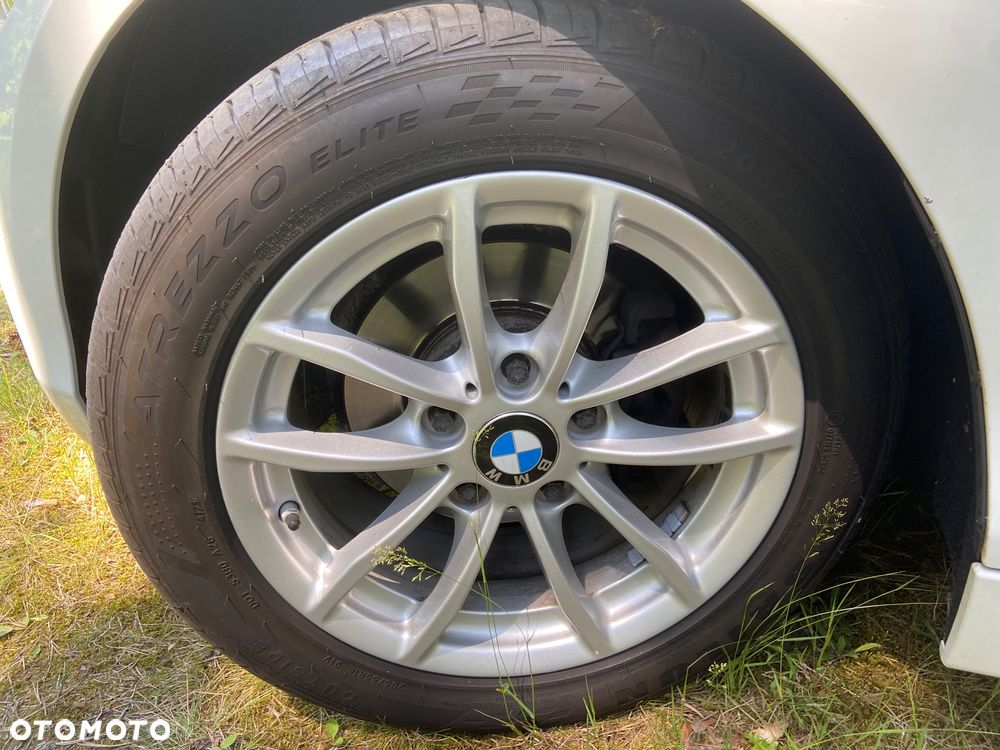BMW Seria 1 114i - 35