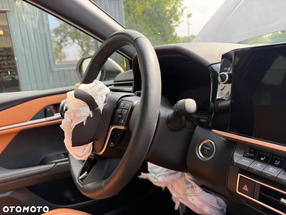 Toyota Camry 2.5 Hybrid Dynamic Force Executive e-CVT - 15
