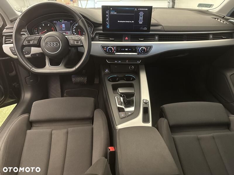 Audi A4 Limousine - 21