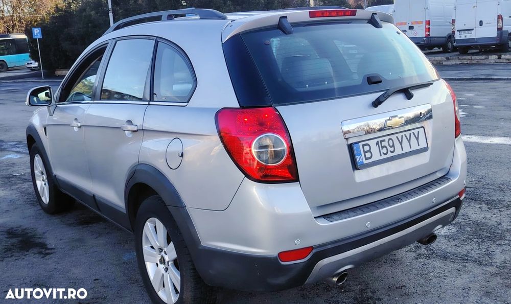 Chevrolet Captiva 2.0 High CE AWD Aut LT - 4