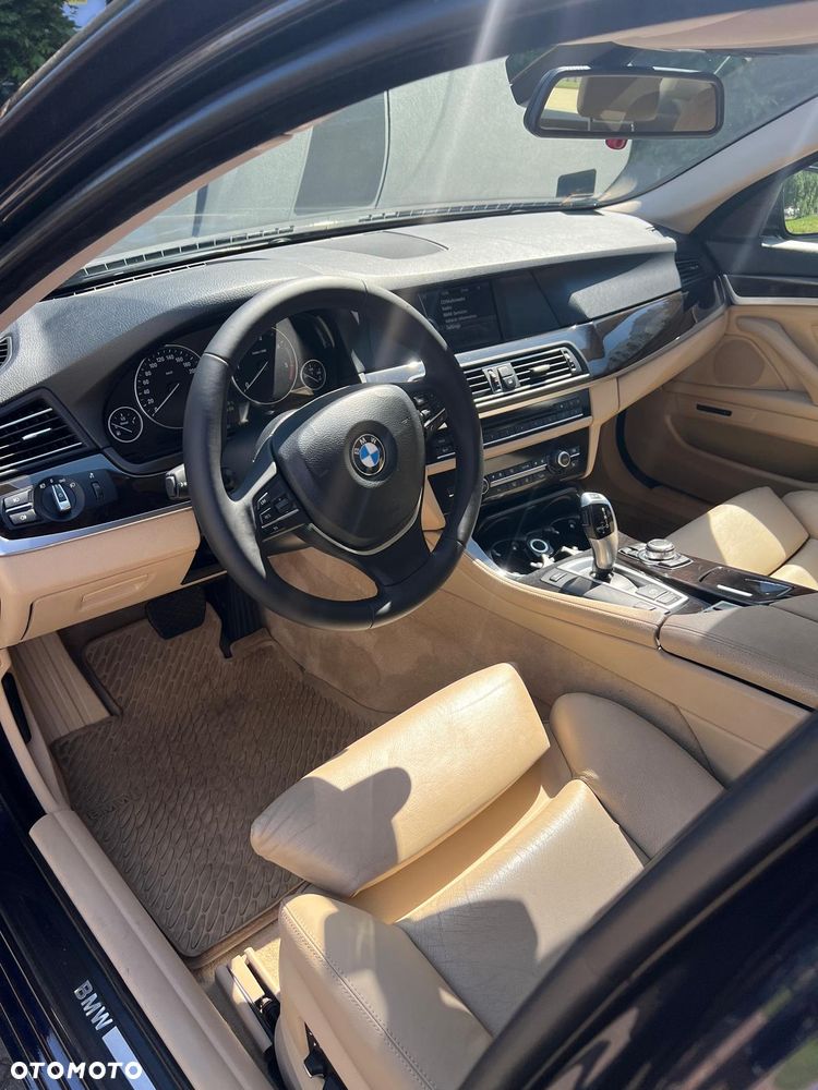 BMW Seria 5 520d - 6