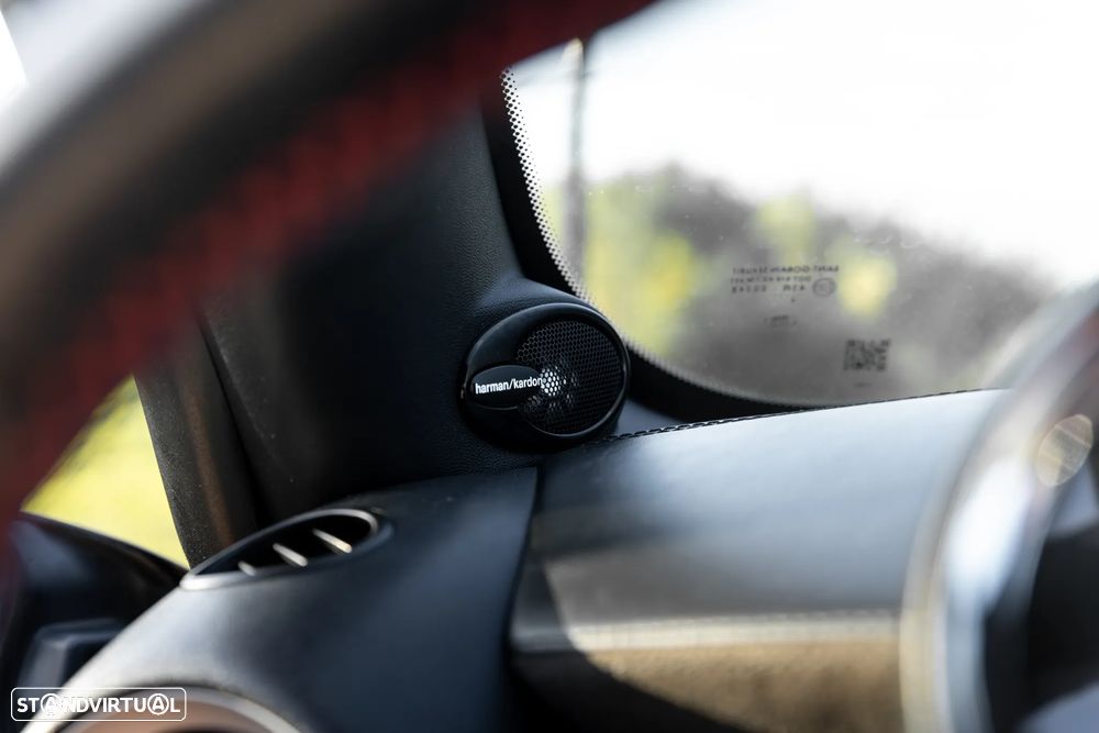 MINI 3 Portas John Cooper Works - 34