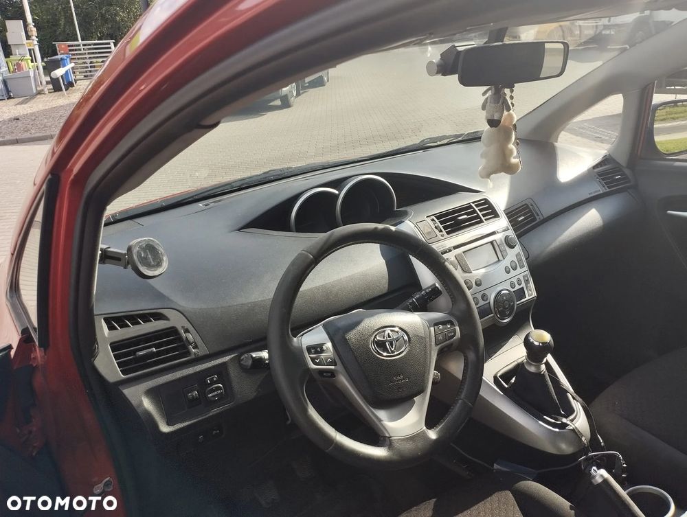 Toyota Verso 2.0 D-4D 2010 7os - 3