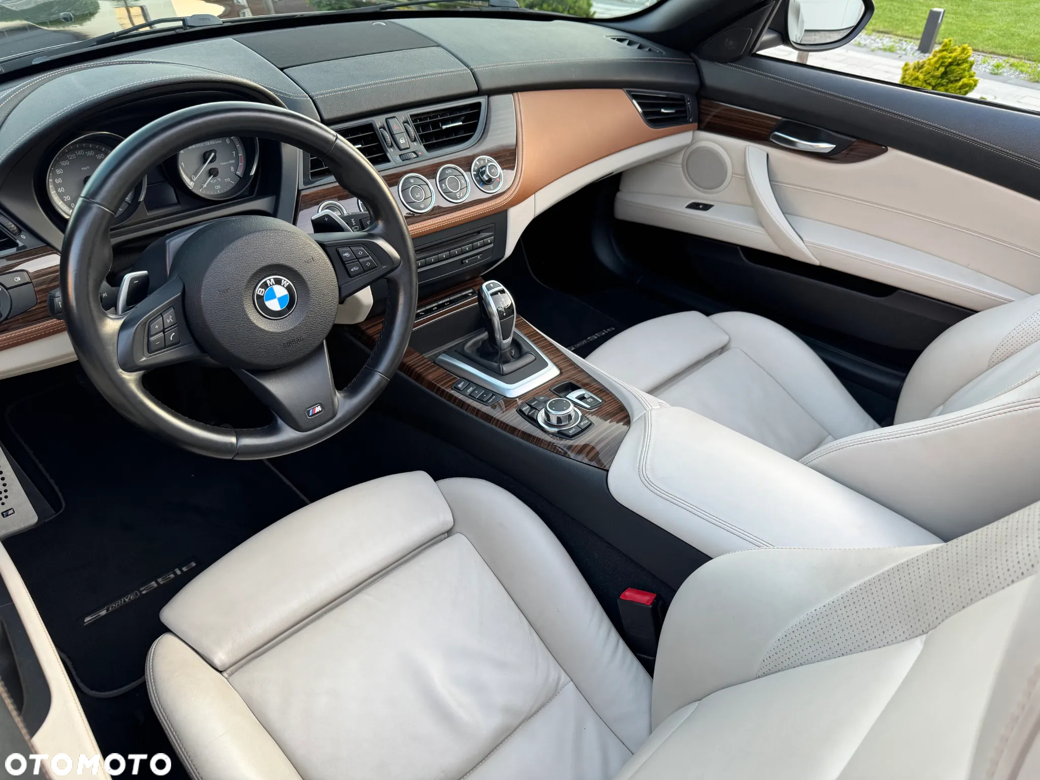 BMW Z4 sDrive35is Sport-Aut DKG - 10