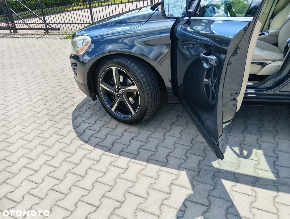 Volvo XC 60 - 4