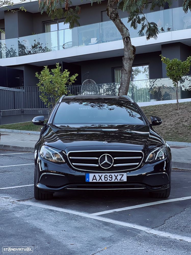 Mercedes-Benz E 300 Bluetec Hybrid Avantgarde - 3