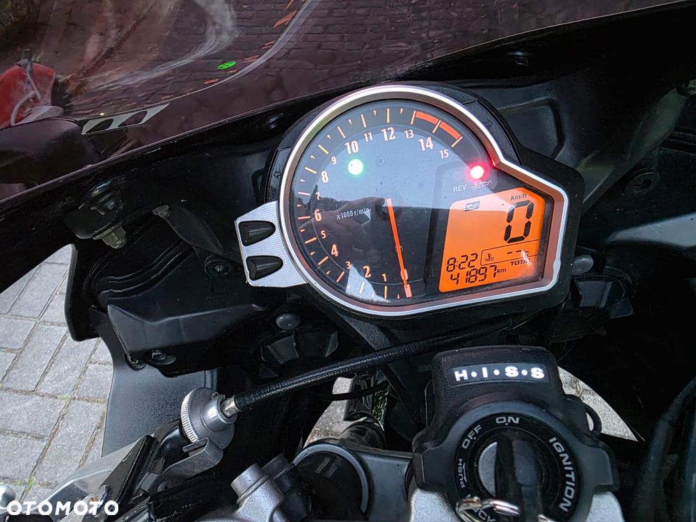 Honda CBR - 14