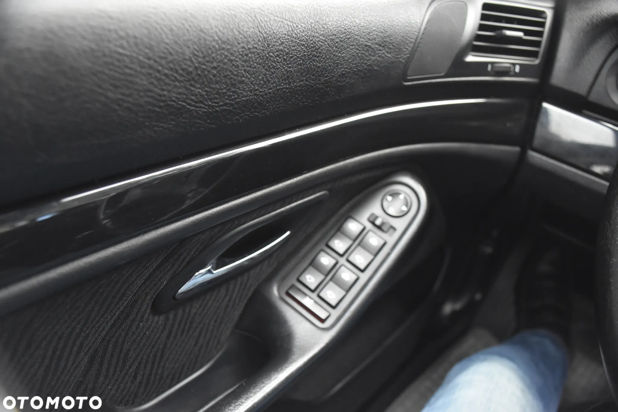 BMW Seria 5 - 21