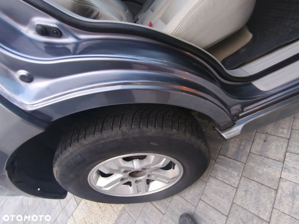 Kia Sorento - 36