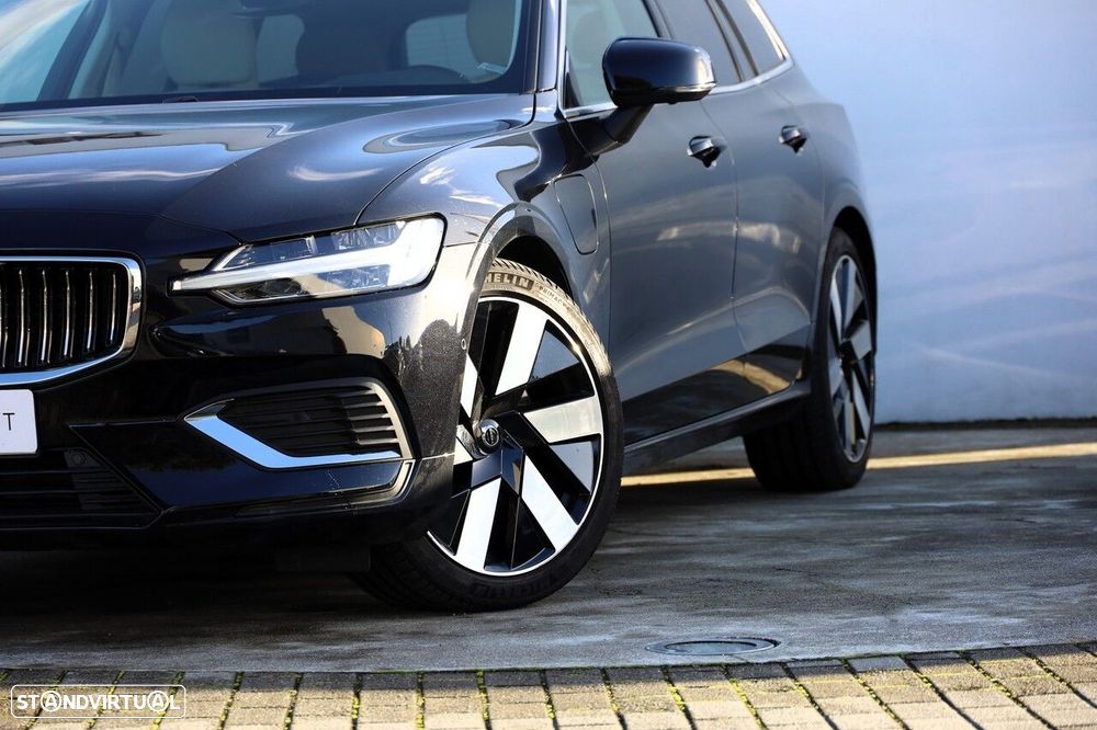 Volvo V60 2.0 T6 AWD TE Plus Bright - 35