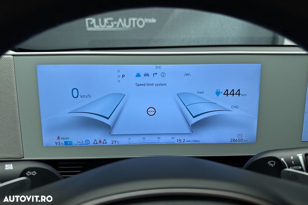 Hyundai IONIQ - 18