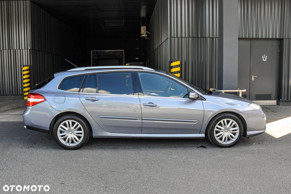 Renault Laguna 2.0 DCi Initiale - 5