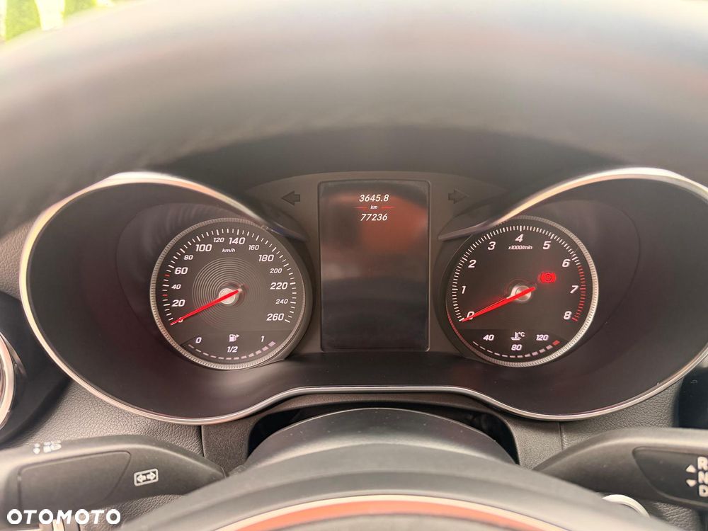 Mercedes-Benz Klasa C 200 9G-TRONIC Exclusive - 31