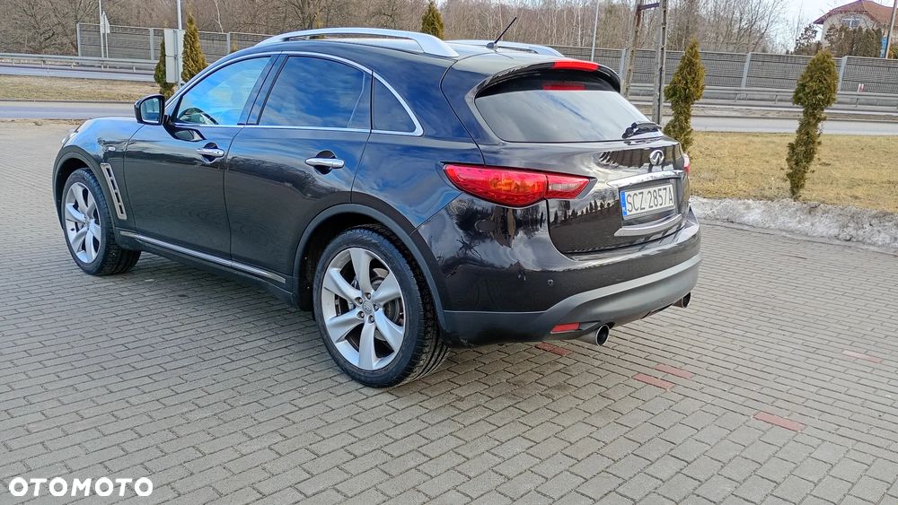 Infiniti FX - 6