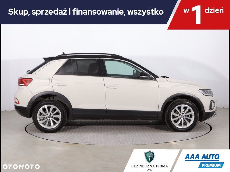 Volkswagen T-Roc - 7