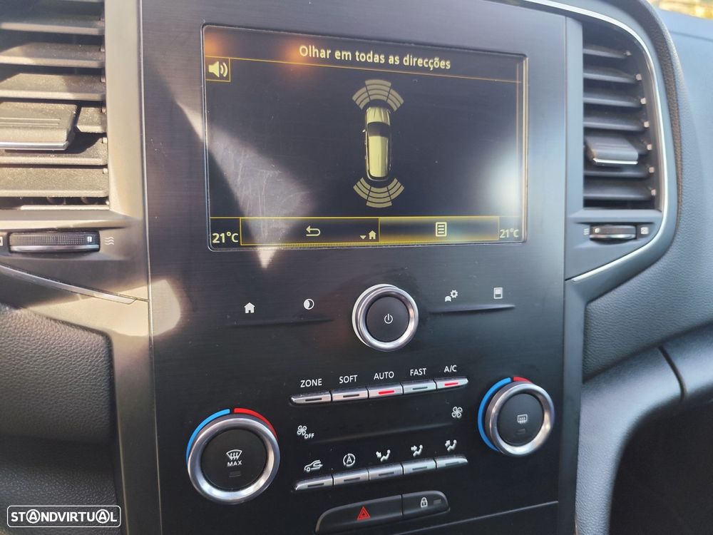 Renault Mégane Sport Tourer 1.5 Blue dCi Limited J17 - 16