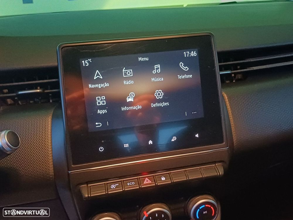 Renault Clio - 15