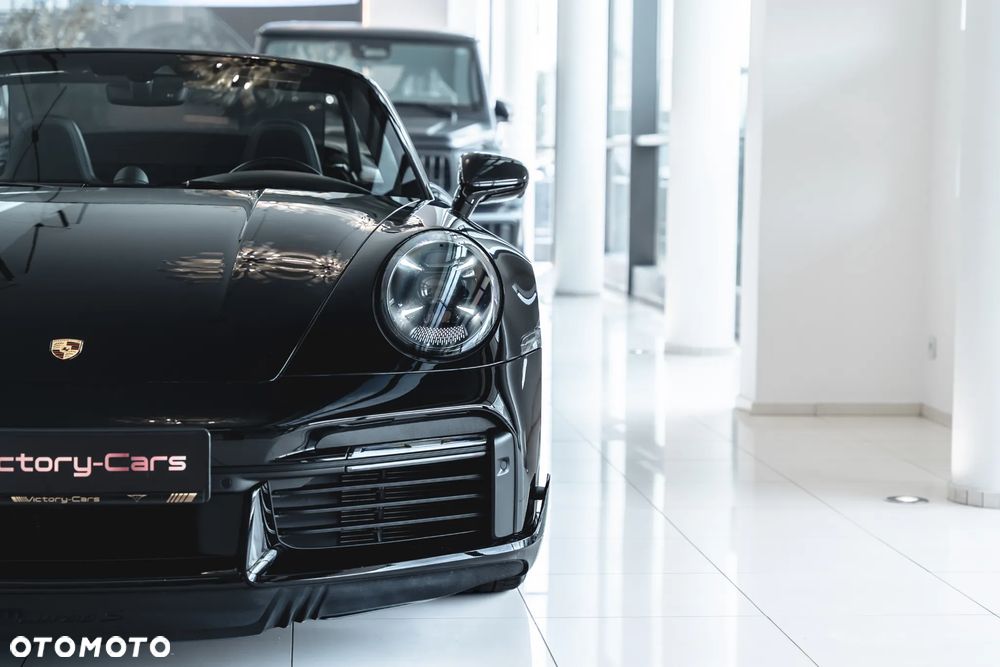 Porsche 911 Turbo S - 22