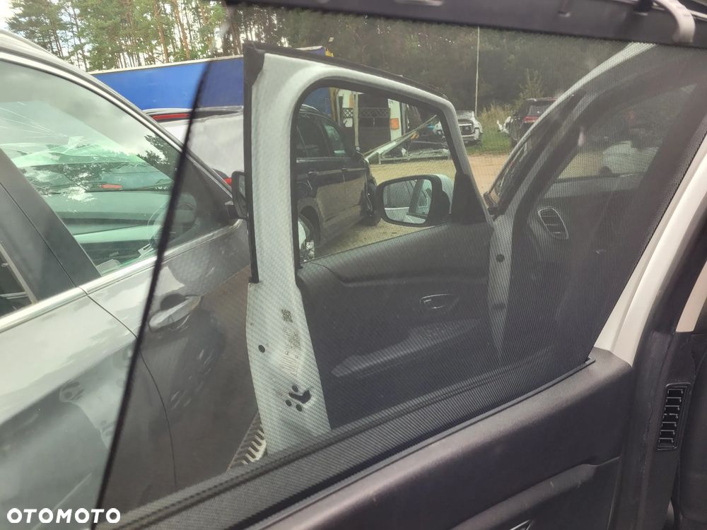 Renault Grand Scenic - 11