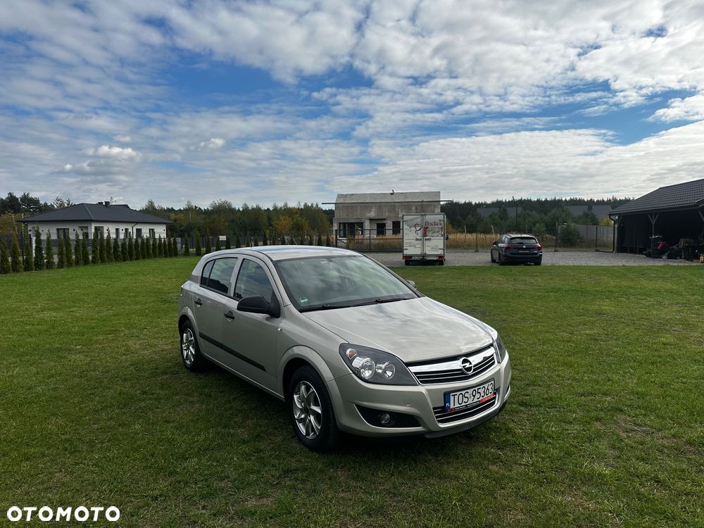 Opel Astra 1.4 Edition Plus - 17