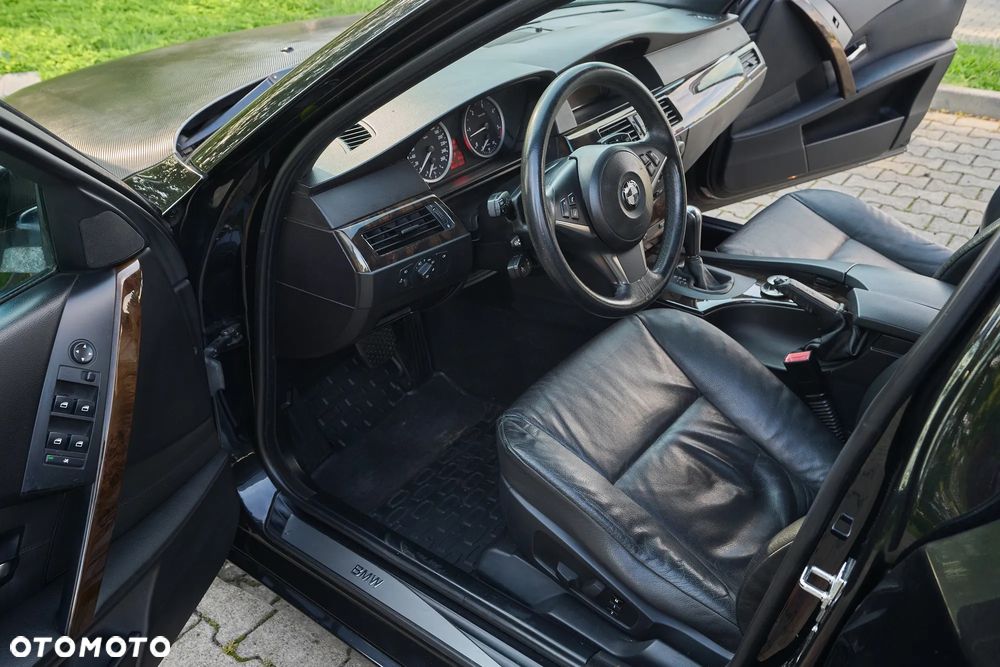BMW Seria 5 535d Touring - 18
