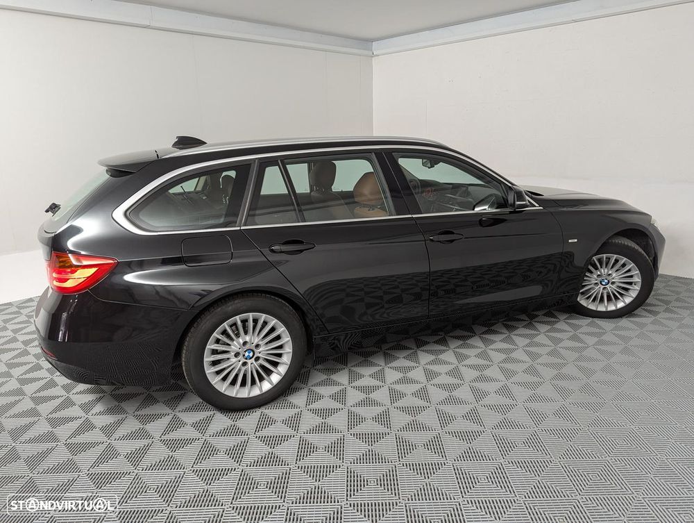 BMW 320 d Auto Line Luxury - 33