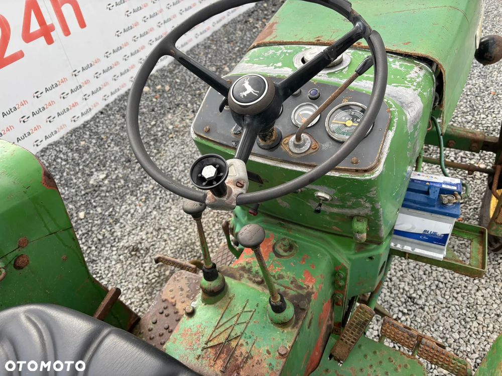 John Deere 310 - 19