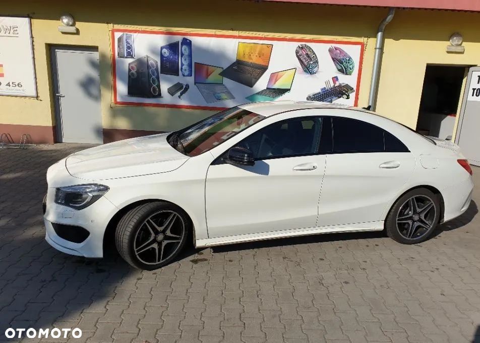 Mercedes-Benz CLA 180 BlueEffICIENCY Edition - 1