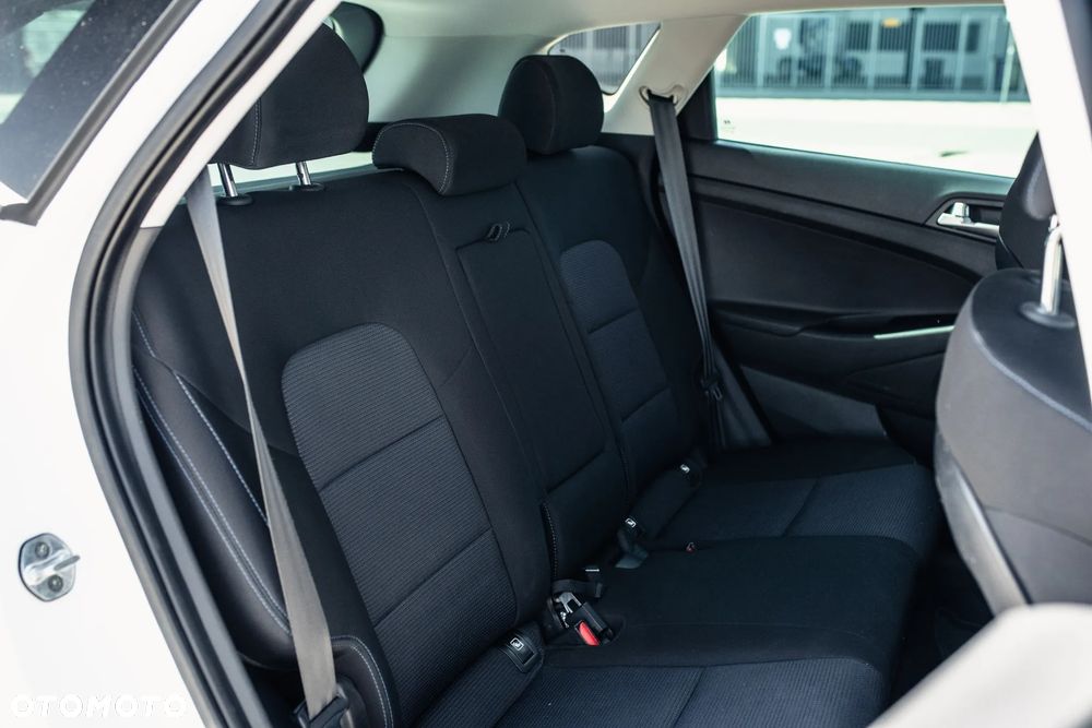 Hyundai Tucson 1.6 GDi 2WD Select - 25