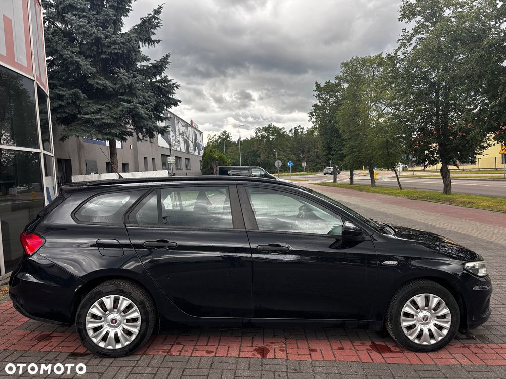 Fiat Tipo 1.4 T-Jet 16v Lounge - 12