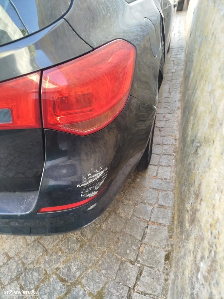 Opel Astra Sports Tourer - 9