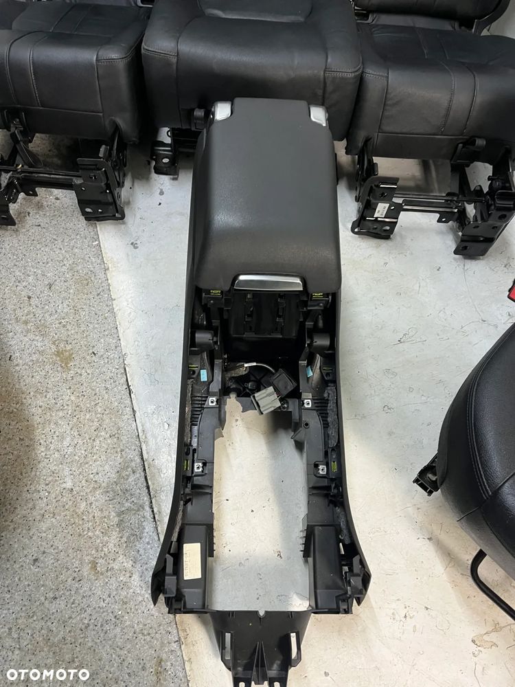 DISCOVERY 4 L319 KOMPLET FOTELI 7 osobowy - 14