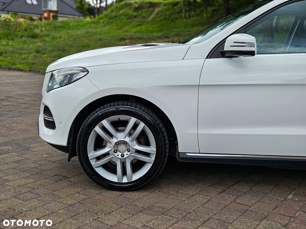 Mercedes-Benz GLE 350 d 4Matic 9G-TRONIC - 4